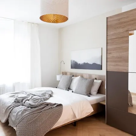 Nest - Badenerstrasse 356 Lejlighed *